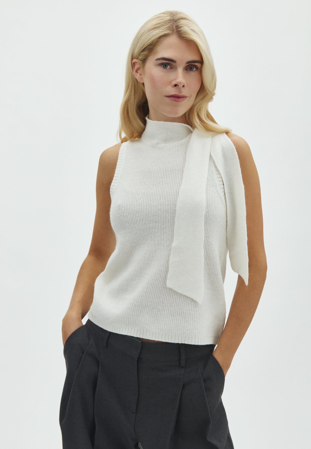 Fine-M_Cloud Cream_Model_0